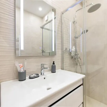 Gg Home -2Br Apartment With Fantastic View To City Tbilisi Exterior photo