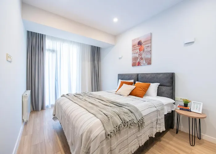 Gg Home -2Br Apartment With Fantastic View To City