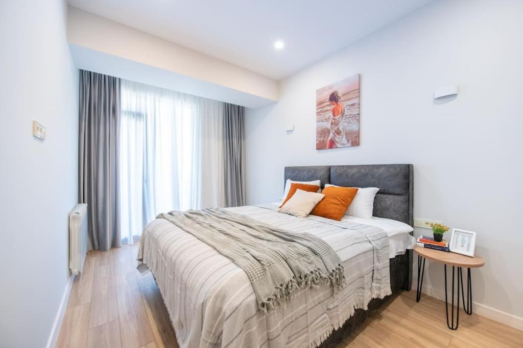 Gg -2br With Fantastic View To * Tbilissi